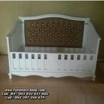 Tempat Tidur Bayi Kayu Cantik Minimalis