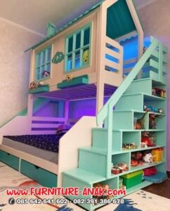 Tempat Tidur Tingkat Anak Bentuk Rumah Panggung