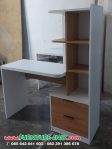 Meja Belajar Kayu Minimalis Unik